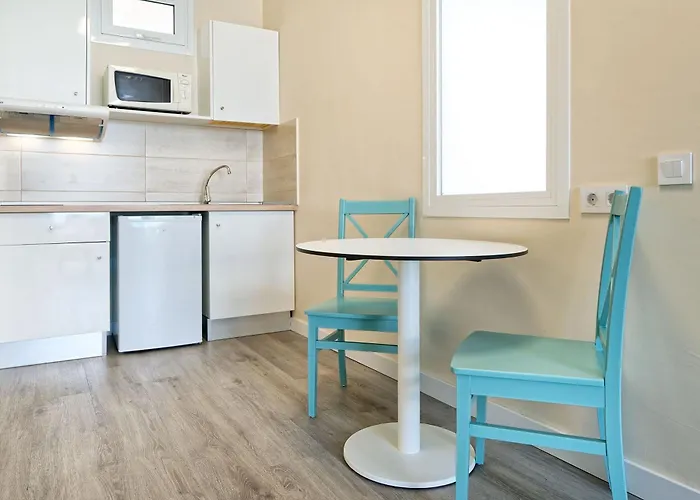 Amadores View - Adults Only アパートホテル