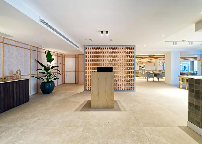 アパートホテル Amadores View - Adults Only