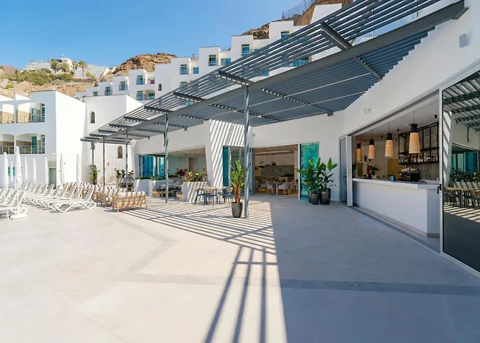 Lägenhetshotell Amadores View - Adults Only