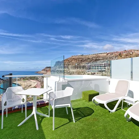 Amadores View - Adults Only Apartahotel