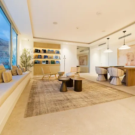 Amadores View - Adults Only Apartahotel