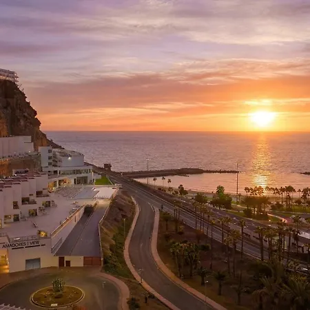 Apartahotel Amadores View - Adults Only 4*