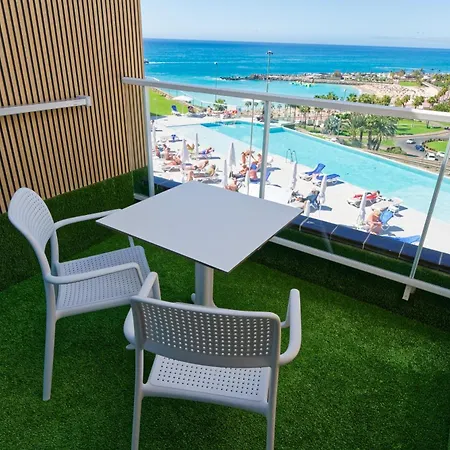 Amadores View - Adults Only Apartahotel 4*